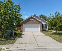 Building Photo - 7226 Parklake Cir