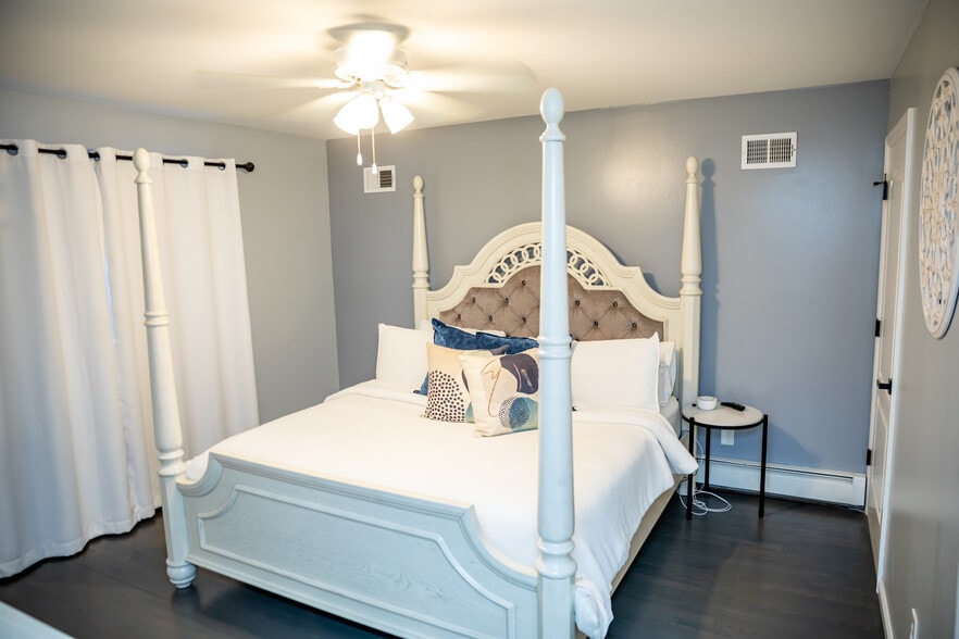 Building Photo - 11 Cozy Glen Ct