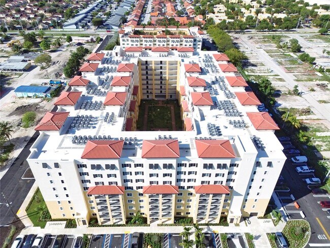 Building Photo - 11239 NW 4th Terrace