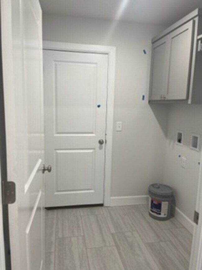 Building Photo - 1st Month Free!