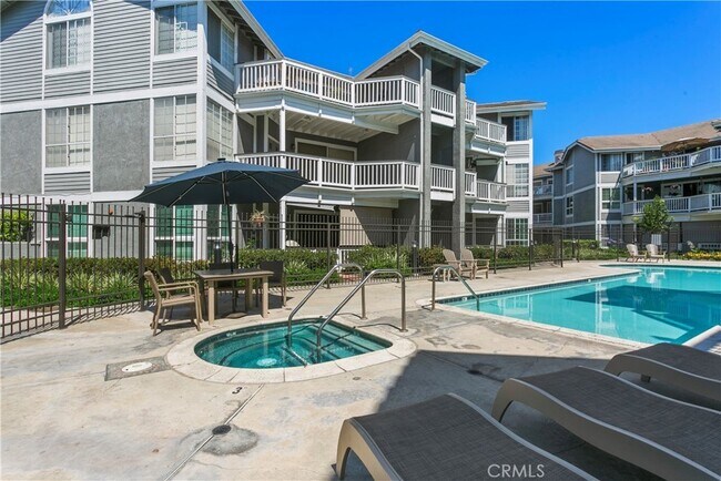 Building Photo - 10371 Garden Grove Blvd