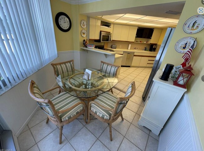 Building Photo - 4041 Gulf Shore Blvd N