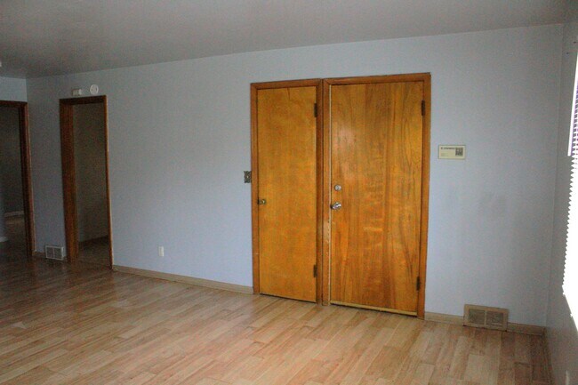 Building Photo - 3957-3959-3959 N 53rd St