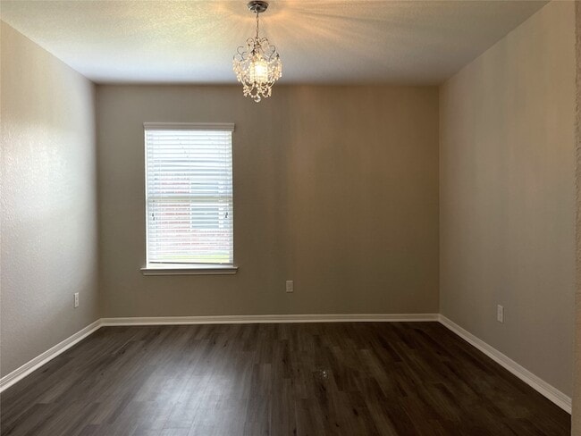 Building Photo - 29127 Innes Park Pl