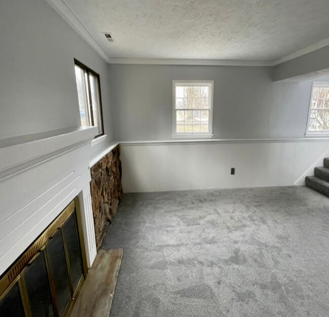 Building Photo - 2923 Trudy Ln
