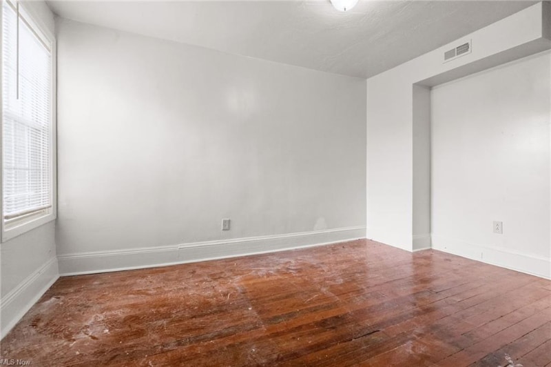 Building Photo - 15416 Waterloo Rd