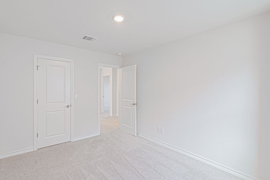 Building Photo - 172 Breccia Trl