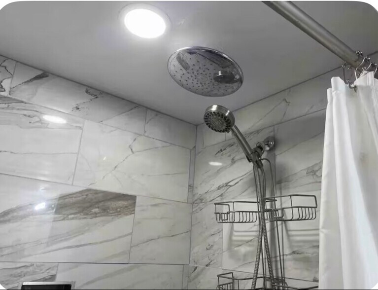 Building Photo - 488 Lana Ct