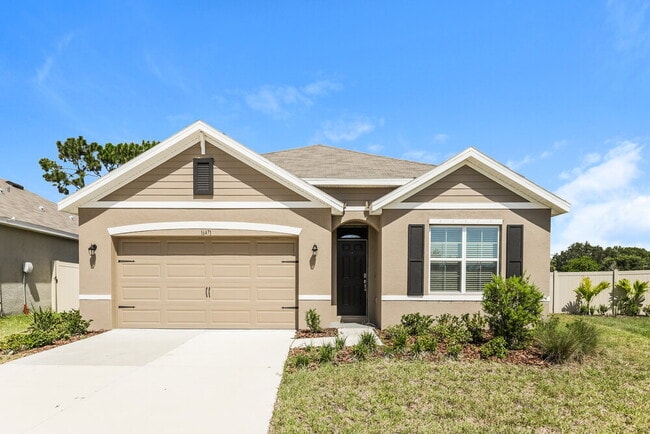 Building Photo - 16471 Little Garden Dr
