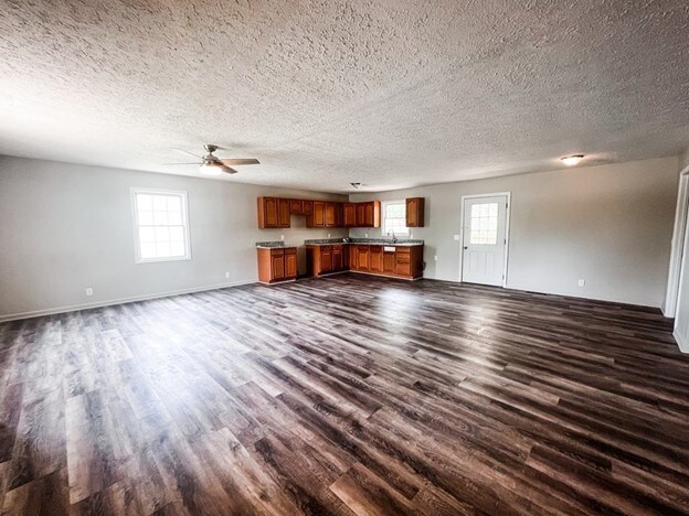 Building Photo - 227 Burden Ln