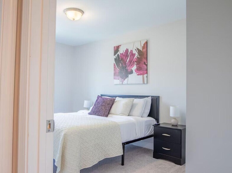 Building Photo - 751 Jacobs Millpond Rd