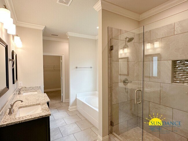 Building Photo - 2542 Lovewood Dr