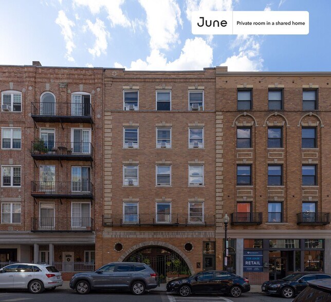 Building Photo - Room in Shared 3 bed/1 bath home in North End