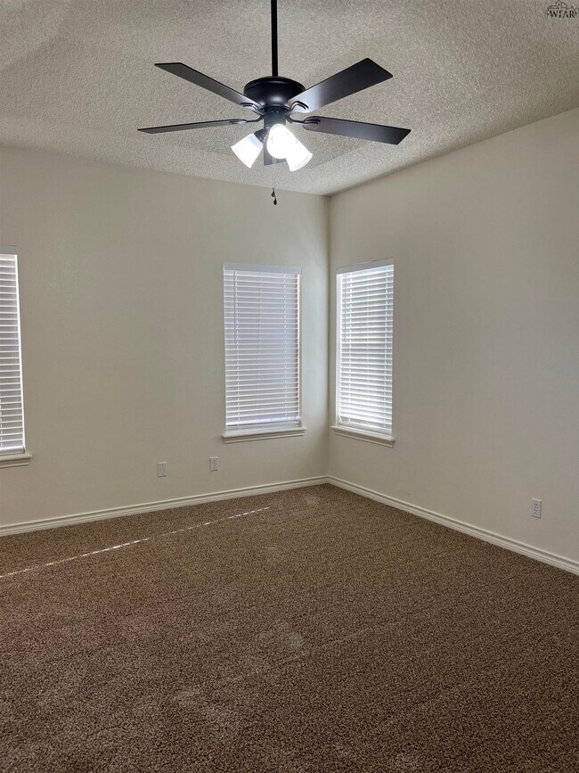 Building Photo - 2820 Judson Cir