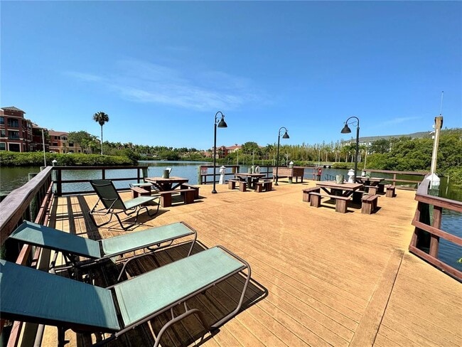 Building Photo - 2717 Via Cipriani