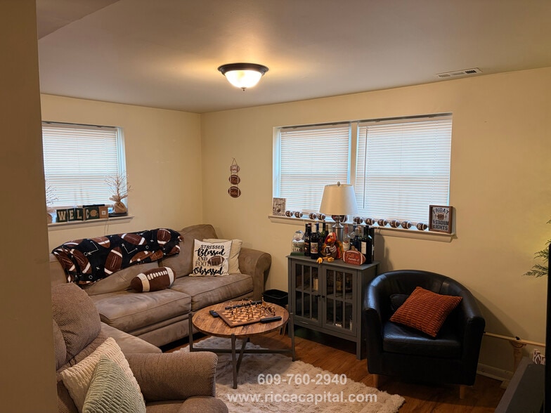 Building Photo - 184 Tansboro Rd