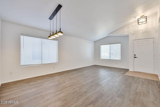 Building Photo - 2411 W Oberlin Way