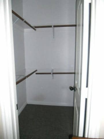Building Photo - 2418 W Prairie St