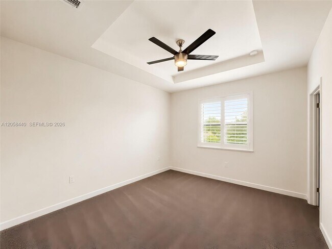 Building Photo - 11362 SW 151 Ave