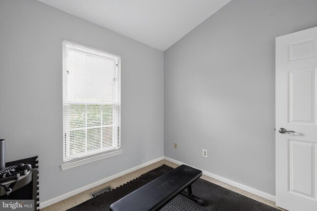 Building Photo - 20944 Rootstown Terrace