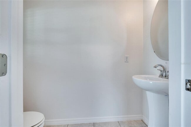 Building Photo - 2230 Canyon Breeze Ave