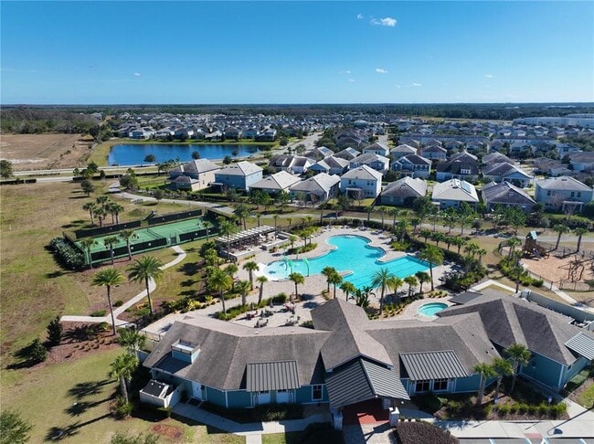 Building Photo - 11288 Listening Dr