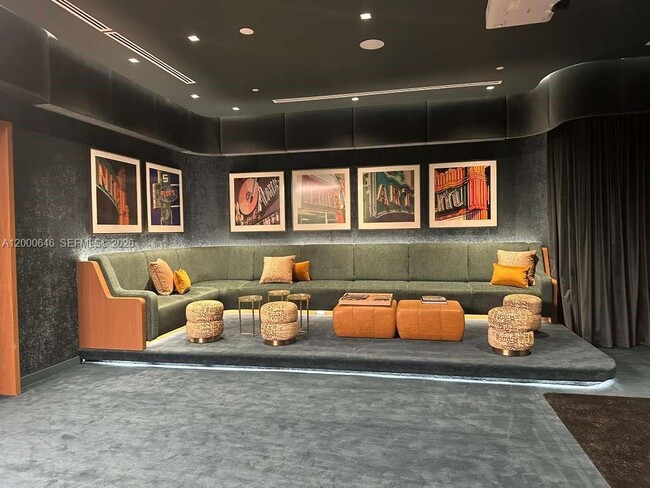 Building Photo - 77 SE 5th St