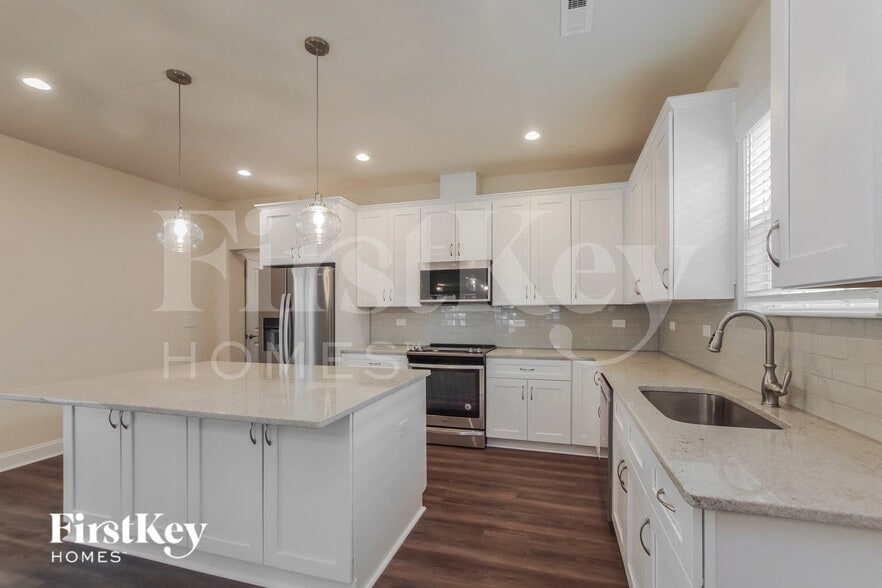 Building Photo - 5109 Alysheba Dr