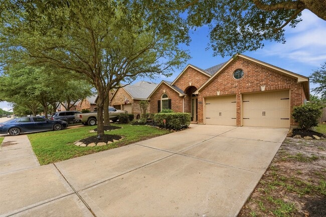 Building Photo - 2935 Fair Chase Dr