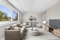 Building Photo - 326 Springville Ave