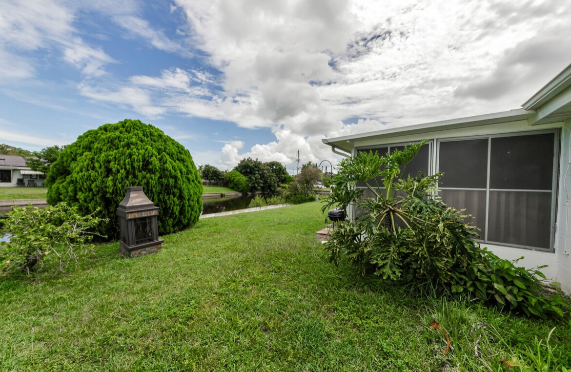 Building Photo - 3931 Sail Dr