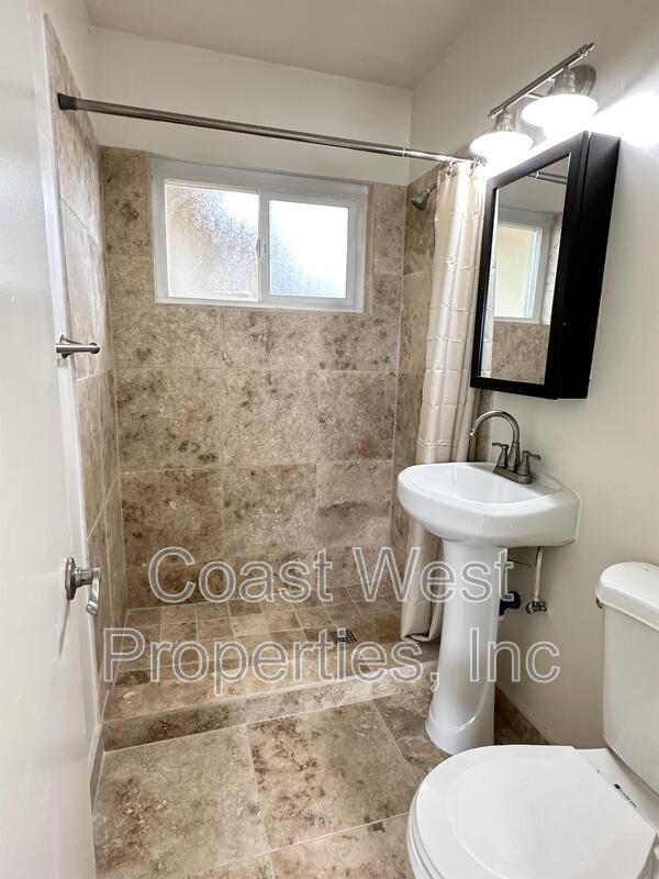 Building Photo - 3906 Witherby St