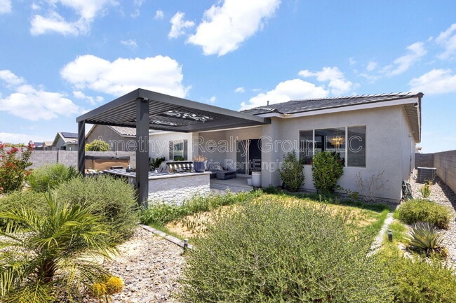 Building Photo - 5116 N 185th Ave
