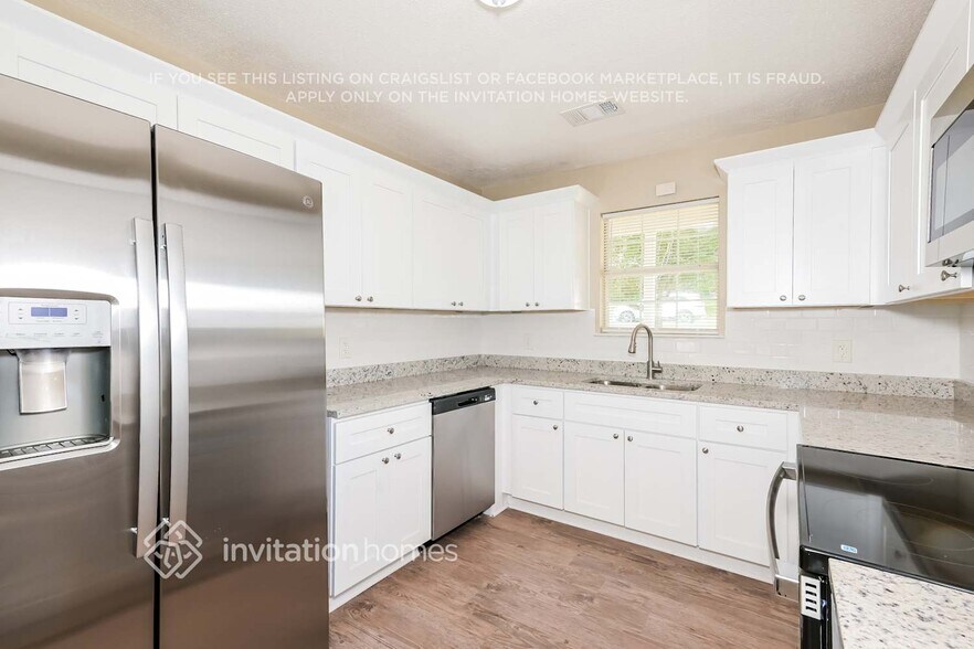 Building Photo - 105 Myrtle Grove Ln