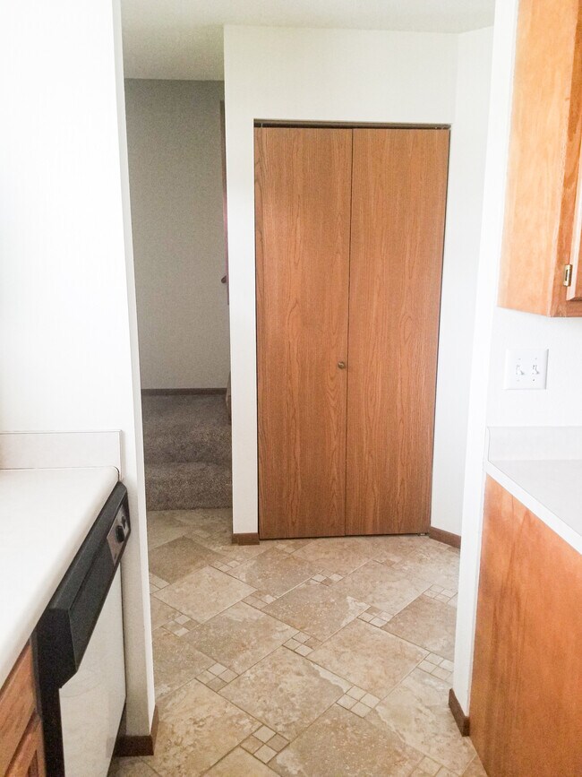 Building Photo - 102 Northridge Dr