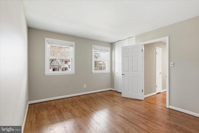 Building Photo - 1335 MacBeth St