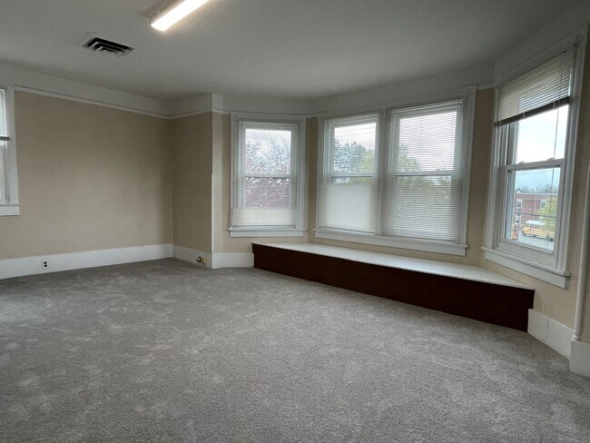 Building Photo - 13510 Midlothian Turnpike