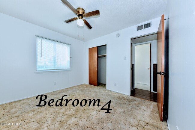 Building Photo - 4909 Winthrop Dr