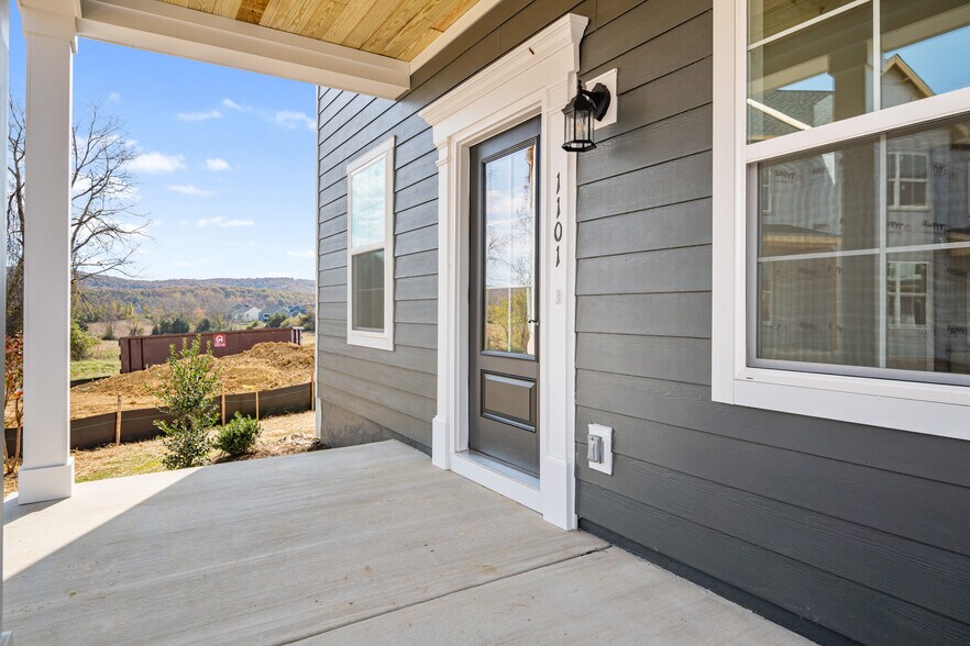 Building Photo - 1101 Balsam Ln