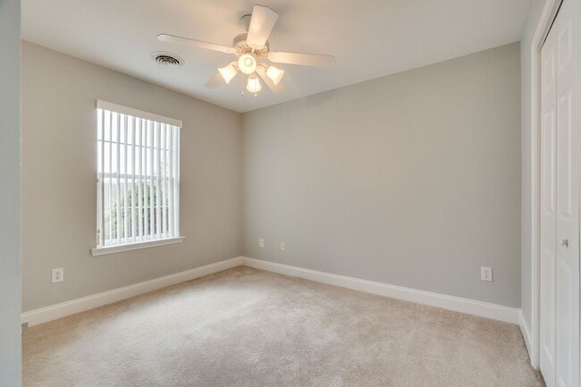 Building Photo - 205 Rockingham Meadows Dr