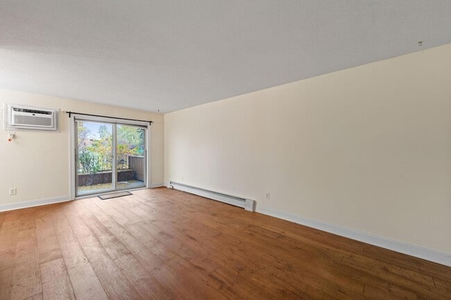 Building Photo - 3540 Hennepin Ave