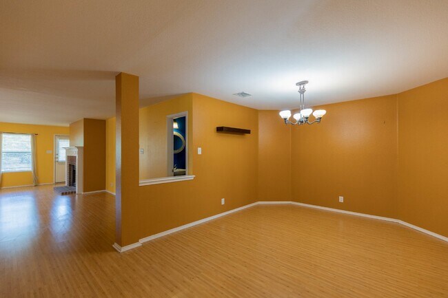 Building Photo - 11119 Rivera Cove
