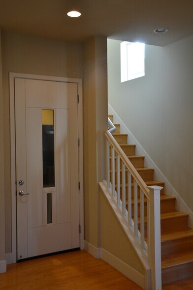 Building Photo - 3760 Klamath Ln