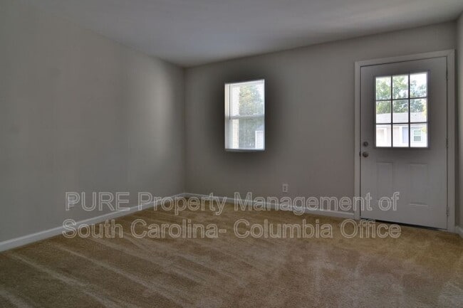 Building Photo - 308 Percival Rd