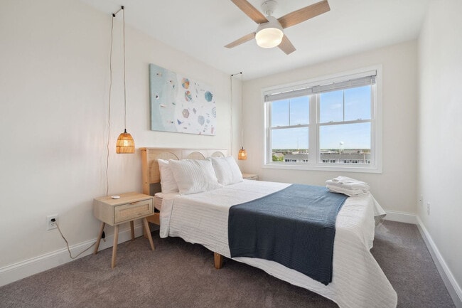 Building Photo - 128 Ashworth Ave