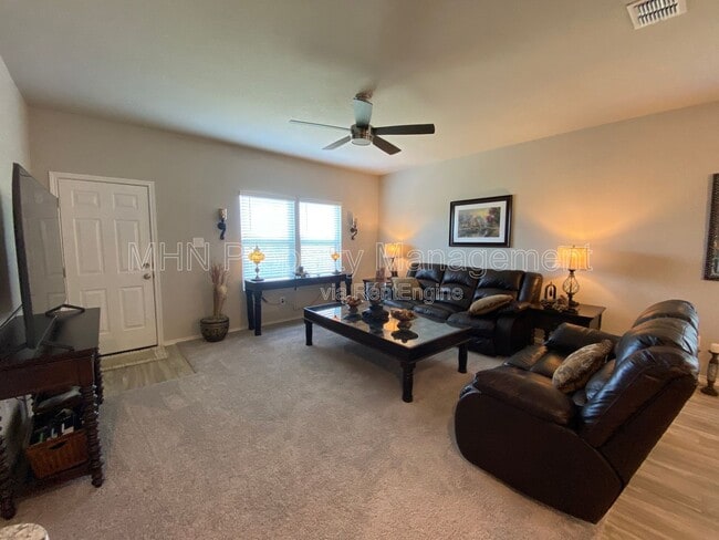 Building Photo - 4619 Heathers Star St