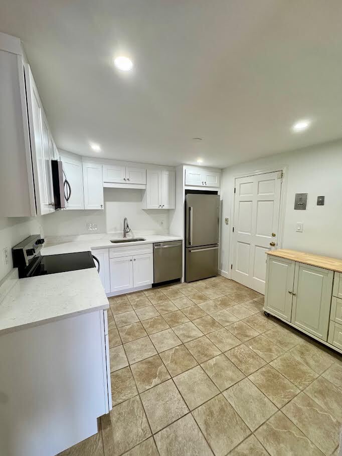 Building Photo - 22 Hamilton Rd