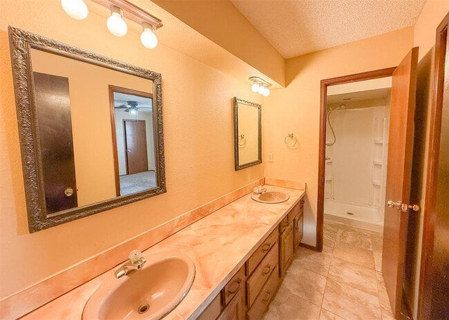 Building Photo - 3622 Wynn Cir