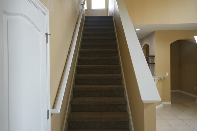 Building Photo - 2212 Lennox Dale Ln