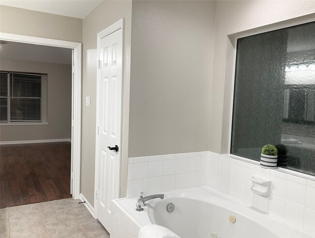 Building Photo - 43 N Merryweather Cir